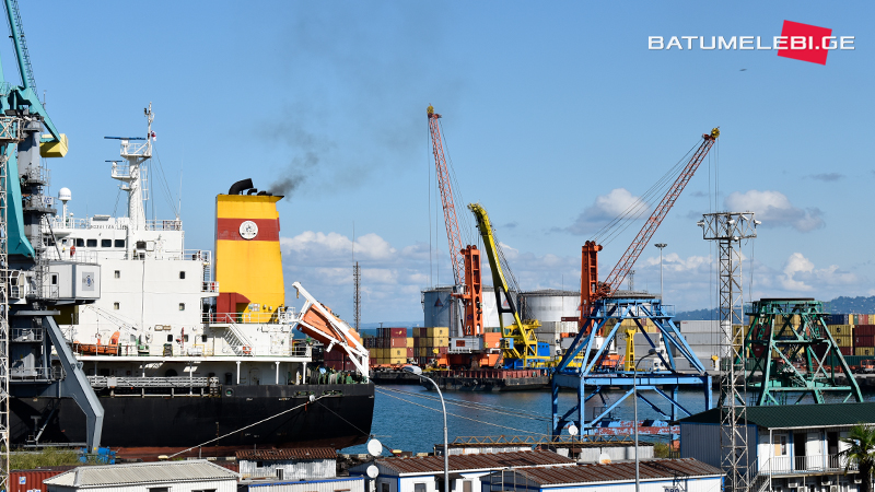 В батумском порту засекретили протоколы безопасности судов