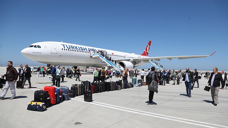 თურქეთში, საქართველოს საზღვართან ახლოს ახალ აეროპორტში დღეს პირველი ფრენა შესრულდა