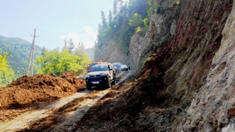 Движение на участке дороги Ангиса-Ахалцихе частично восстановлено