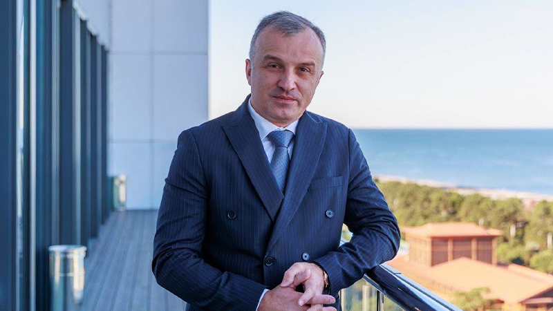 „გაილახა და დაგვანება თავი“ – აჭარაში „ოცნების“ კულტურის მინისტრის მოადგილე მოქალაქესთან დაპირისპირებაზე