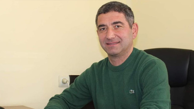 „ოცნების“ ყოფილ დეპუტატს 5 მილიონის ქურდობას ედავებიან და 10 000 ლარი გირაოთი გაათავისუფლეს