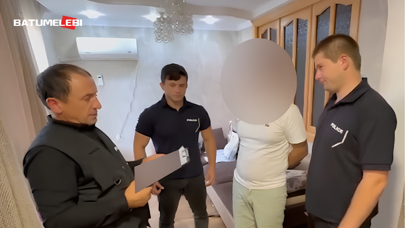 ოზურგეთში მანქანების გაქურდვაში ბრალდებული დააკავეს
